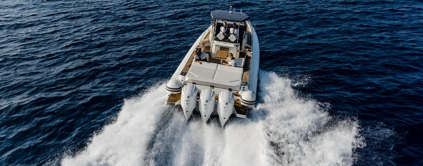 Yamaha 425 HP Dıştan Takma Deniz Motoru - Görsel 3
